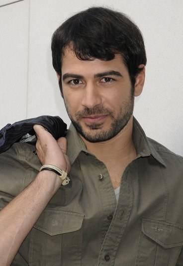 Salvador Robles